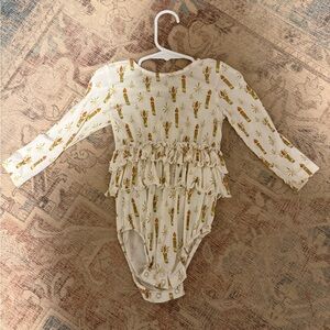 Kate Quinn Long Sleeve Bodysuit - Cream with Gold Pattern